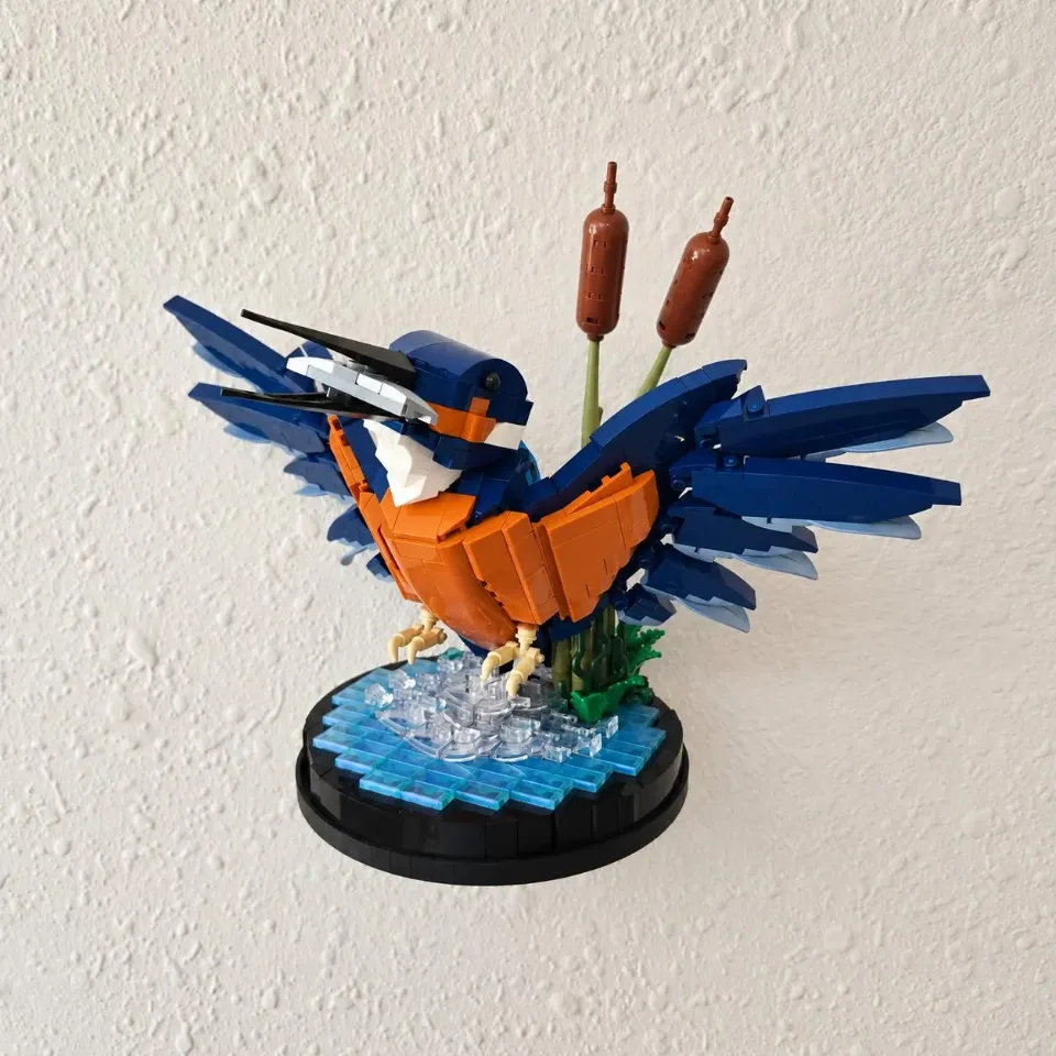 Wall Mount for LEGO® Icons™ Kingfisher Bird (10331)