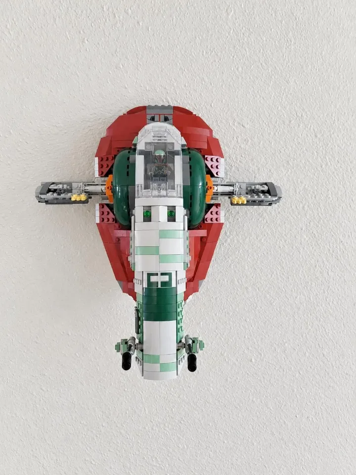 Slave 1 20th Anniversary (75243) — wall mount