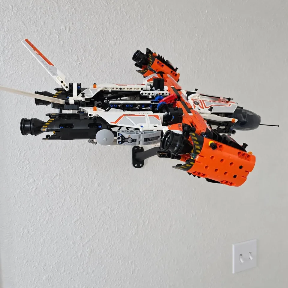 Adjustable Wall Mount for LEGO® VTOL Heavy Cargo Spaceship LT81 (42181)