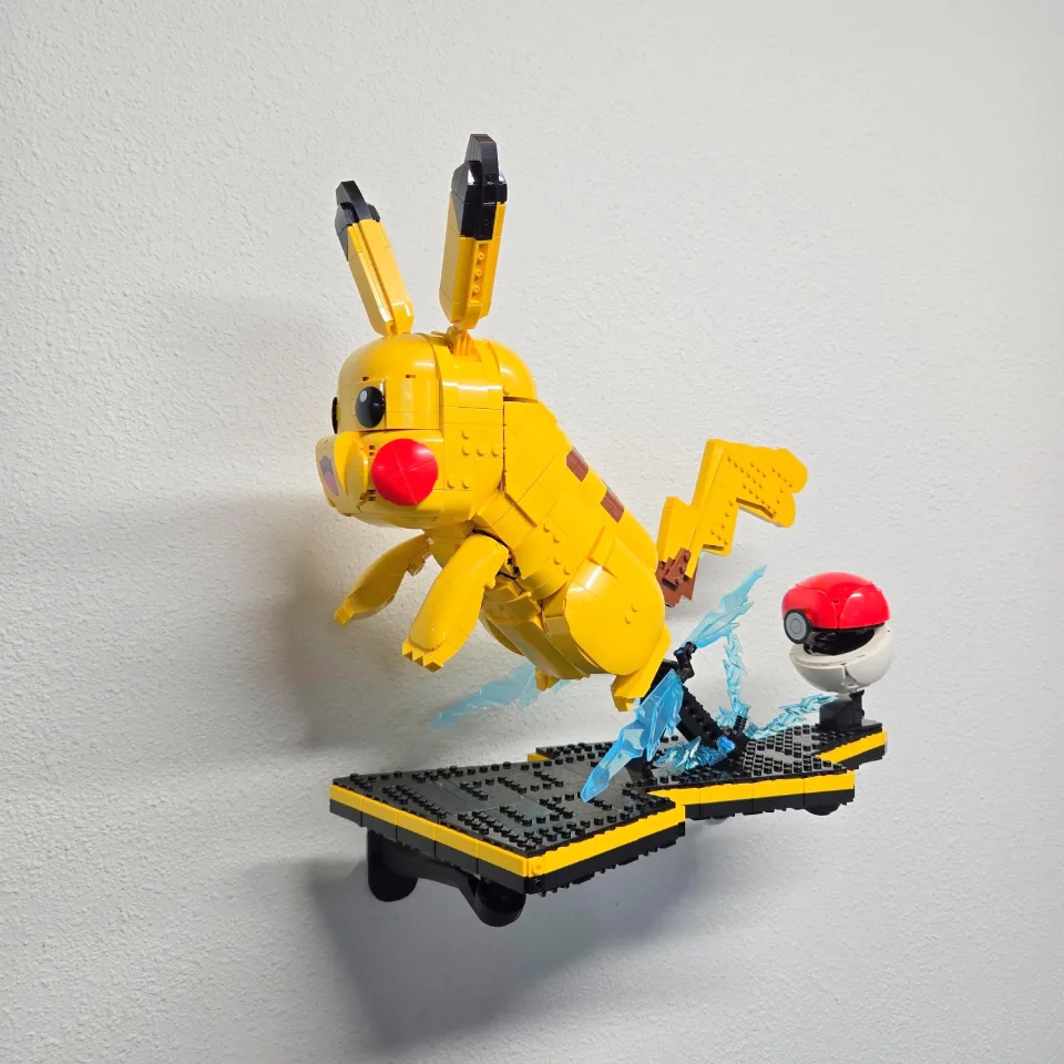 Pikachu and Poké Ball (72152) — wall mount