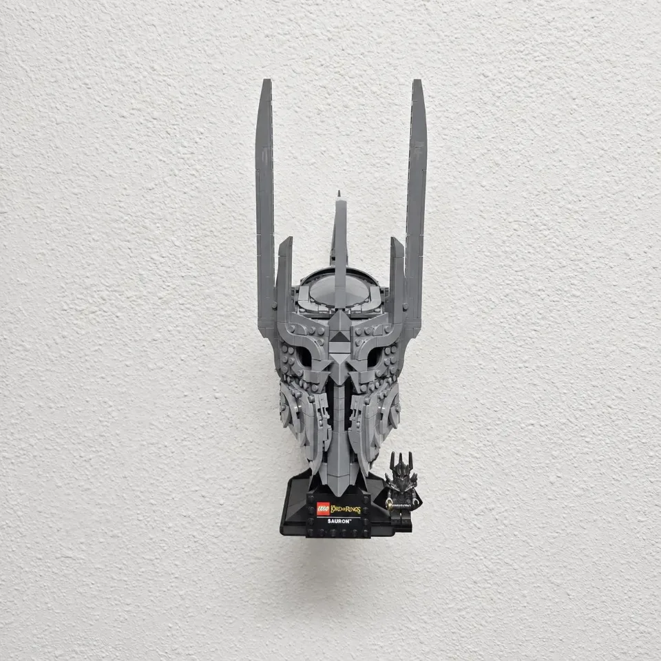 Wall Mount for LEGO® The Lord of the Rings: Sauron's Helmet (11373)