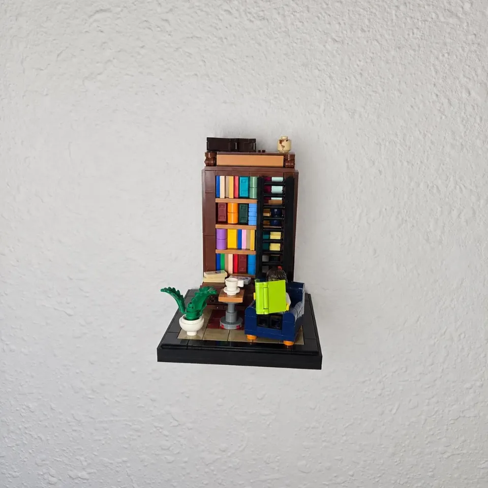Wall Mount for LEGO® Books Are My Passion (40698)