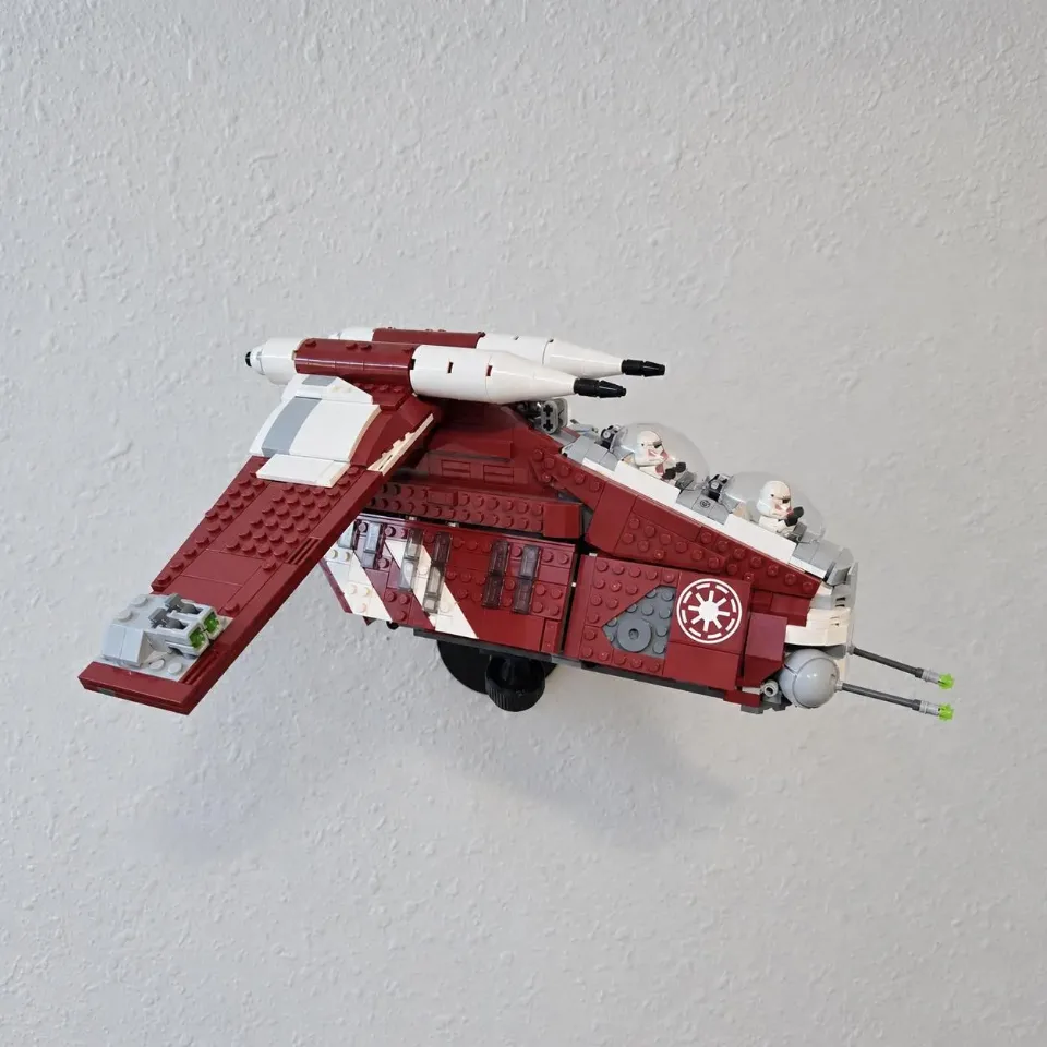 Adjustable Wall Mount for LEGO® Coruscant Guard Gunship™ (75354)