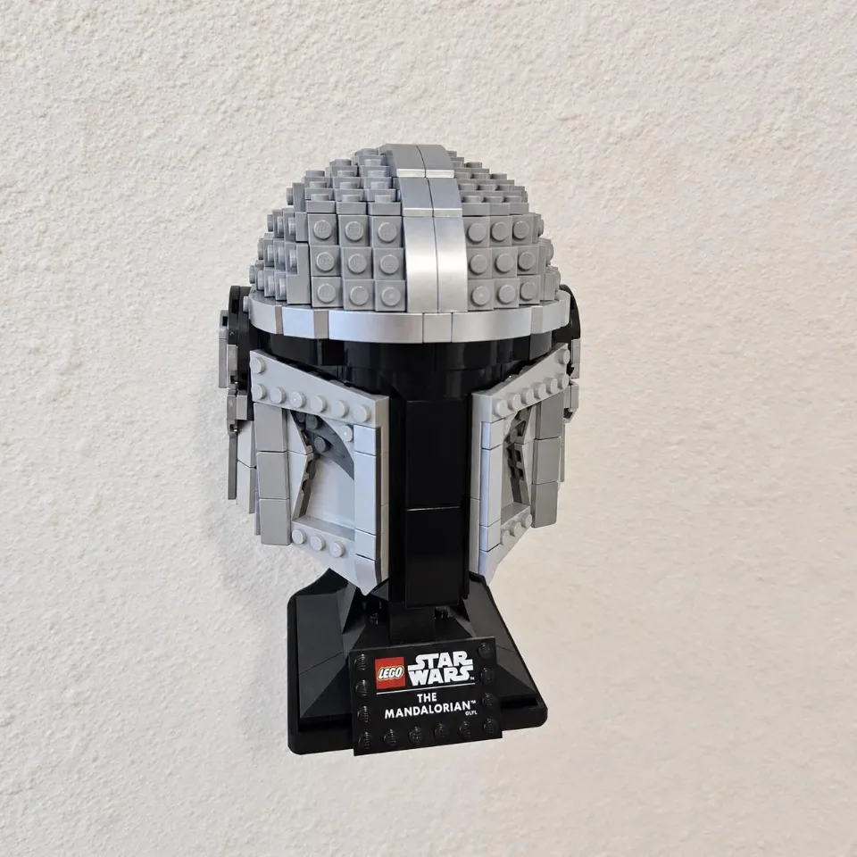 Wall Mount for LEGO® The Mandalorian™ Helmet (75328)