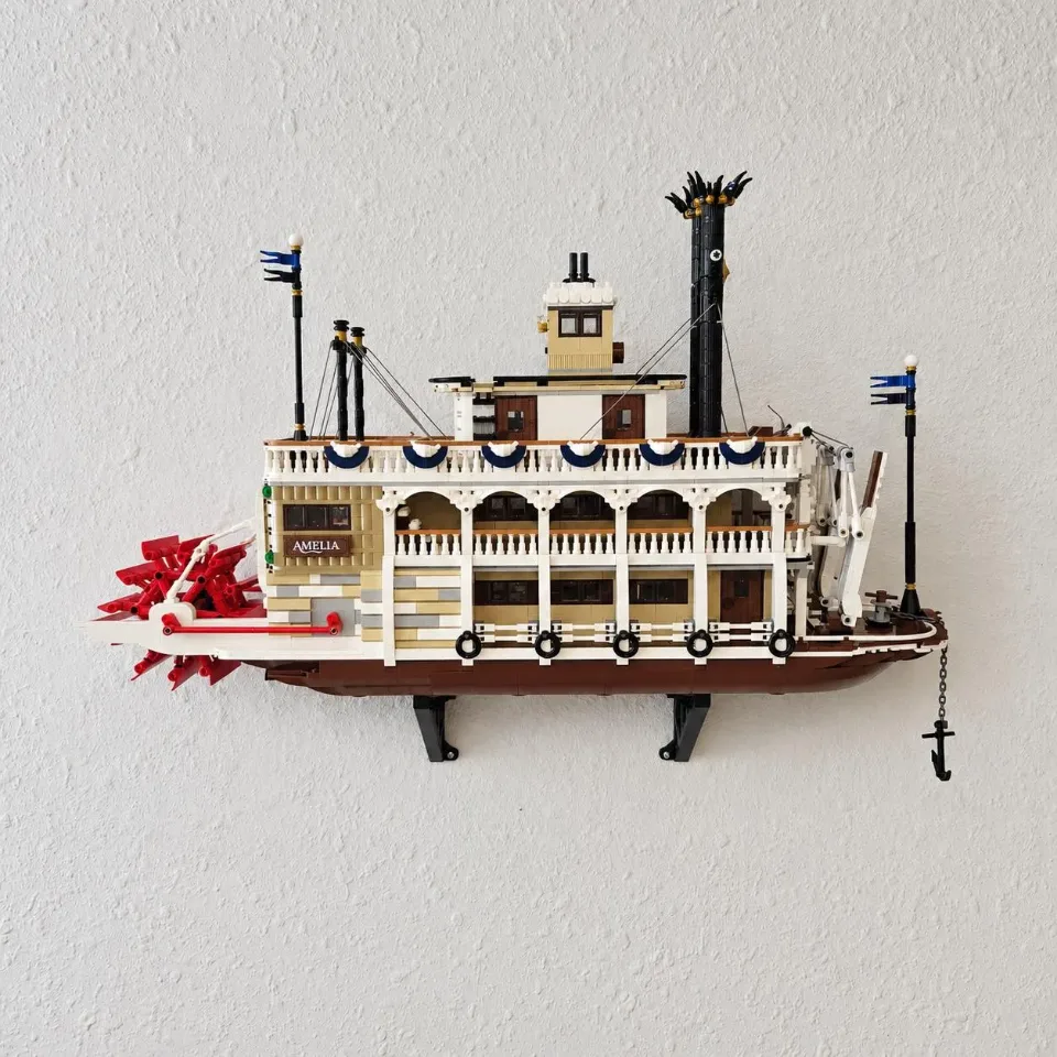 River Steamboat (21356) — wall mount