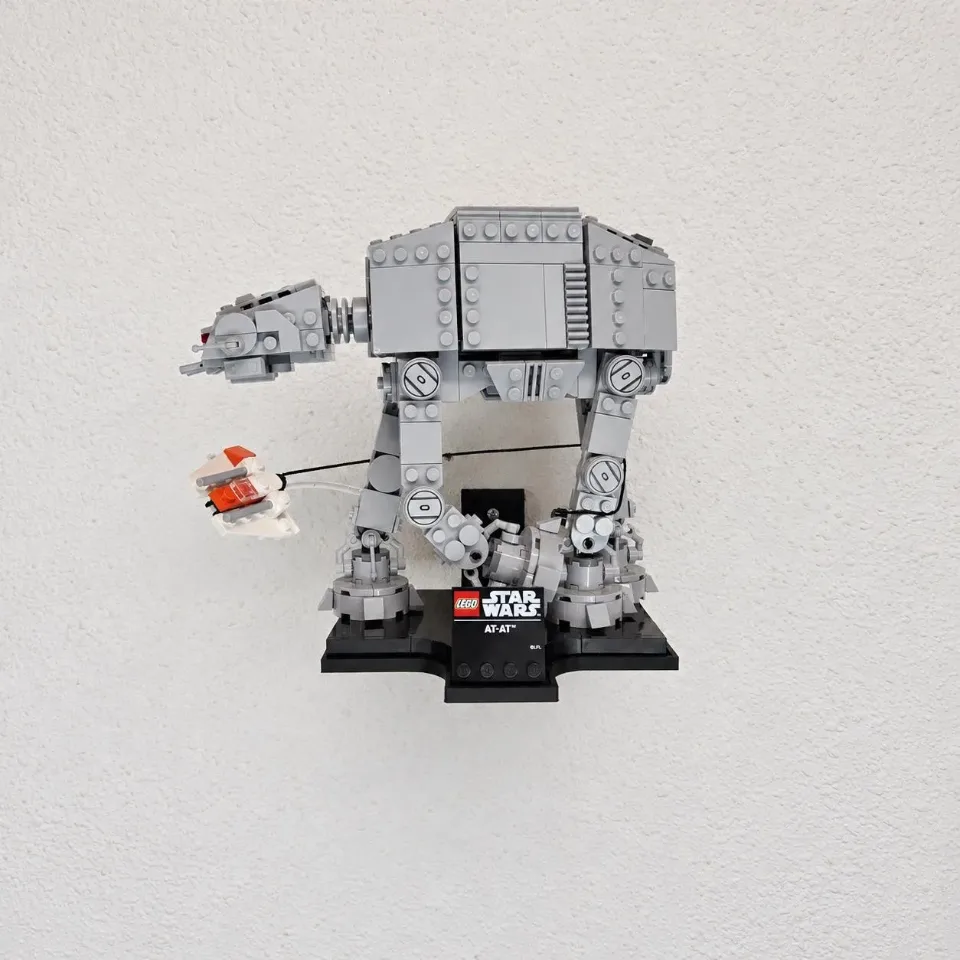 AT-AT (75440) — tray wall mount