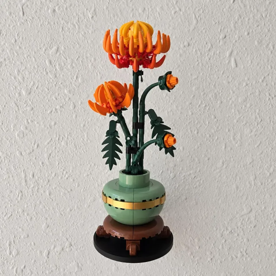Botanical pot wall mount