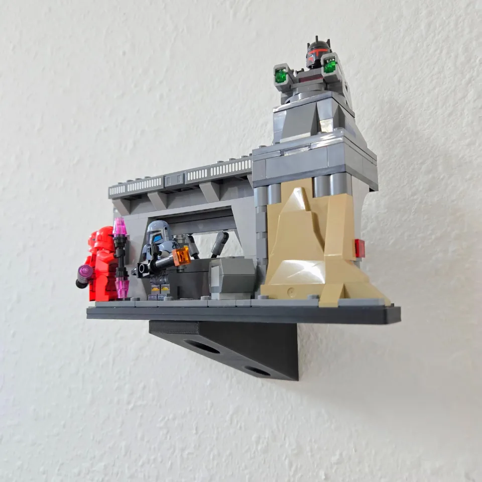 Wall Mount for LEGO® Paz Vizsla™ and Moff Gideon™ Battle (75386)