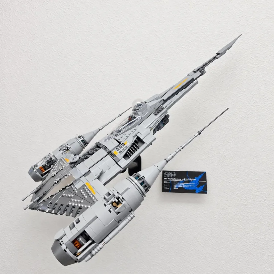 Adjustable Wall Mount for LEGO® UCS The Mandalorian's N-1 Starfighter™ (75442)